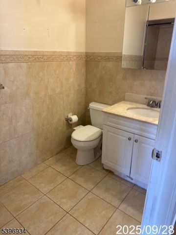 4401 Smith Ave 2A, North Bergen Twp., NJ 07047