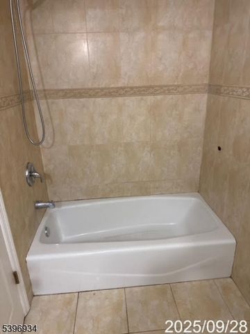 4401 Smith Ave 2A, North Bergen Twp., NJ 07047