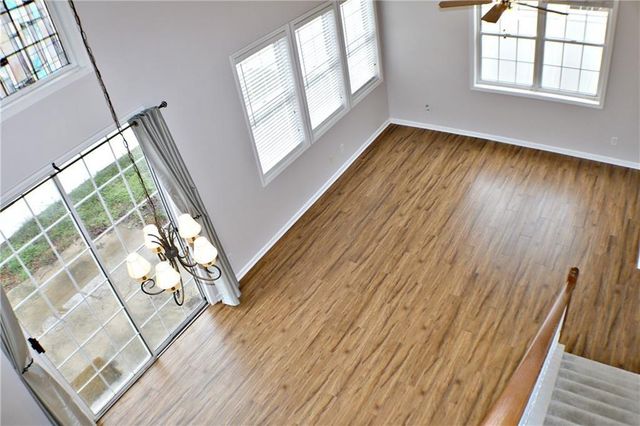 383 Windcroft NW Circle, Acworth, GA 30101