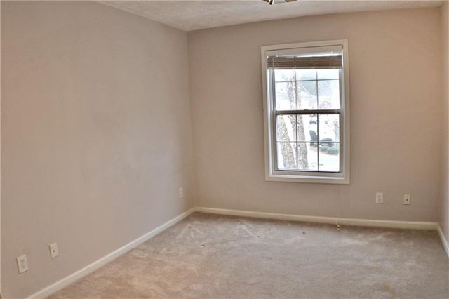 383 Windcroft NW Circle, Acworth, GA 30101