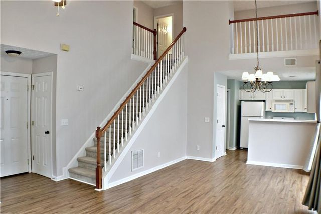 383 Windcroft NW Circle, Acworth, GA 30101