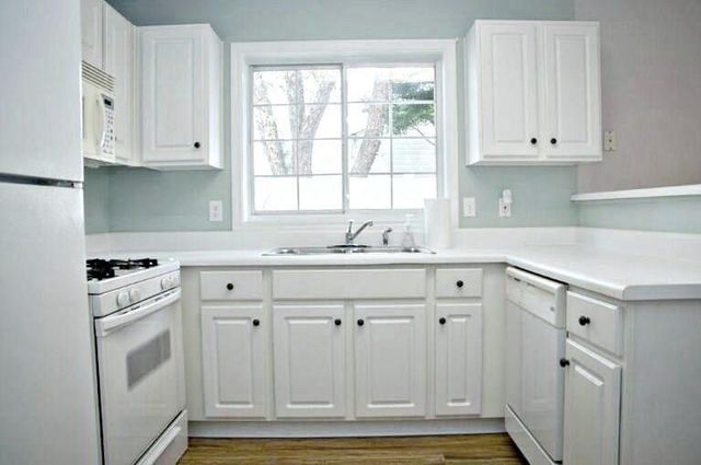 383 Windcroft NW Circle, Acworth, GA 30101