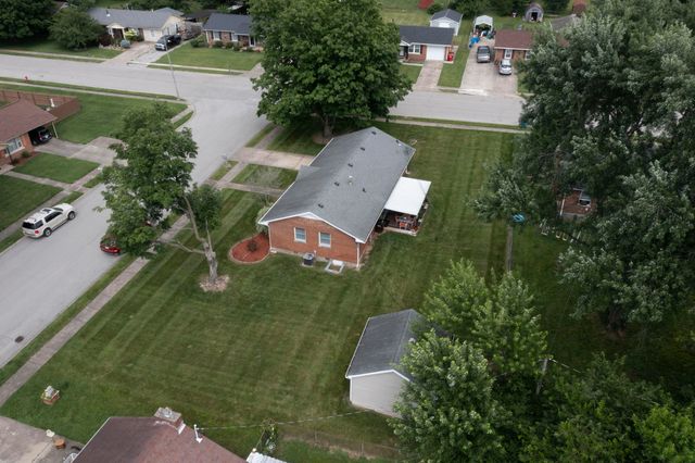 500 Greenbriar Drive, Nicholasville, KY 40356