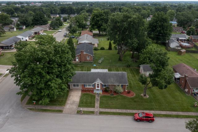 500 Greenbriar Drive, Nicholasville, KY 40356