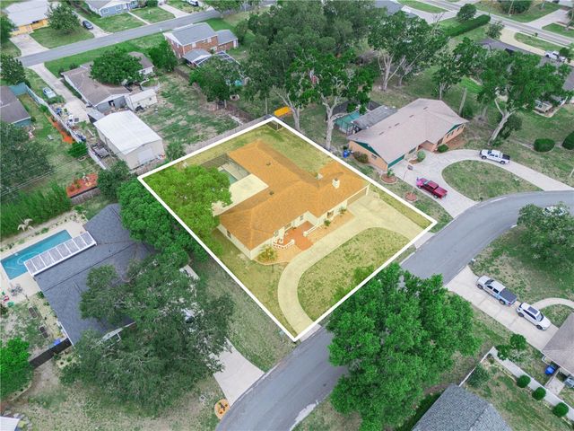 4615 KINGS POINT COURT, Lakeland, FL 33813