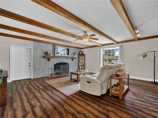 4615 KINGS POINT COURT, Lakeland, FL 33813