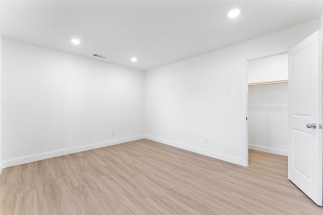 1528 W Spring Creek Parkway, Plano, TX 75023