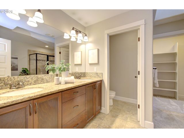 6529 Se REEDWAY St, Portland, OR 97206