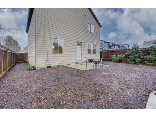 6529 Se REEDWAY St, Portland, OR 97206