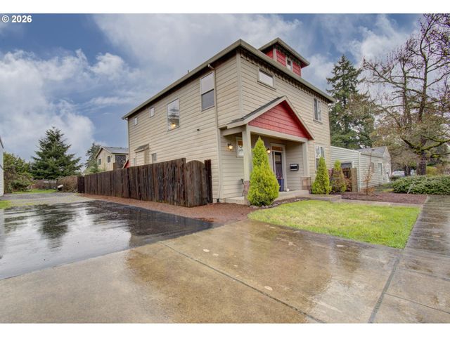 6529 Se REEDWAY St, Portland, OR 97206