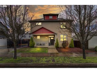 6529 Se REEDWAY St, Portland, OR 97206