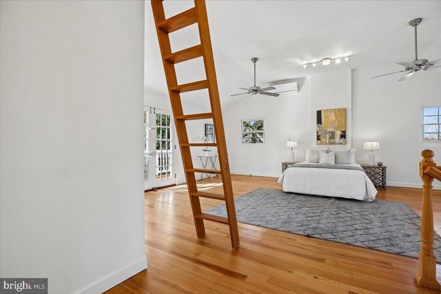 4714 HUNT AVE, Chevy Chase, MD 20815