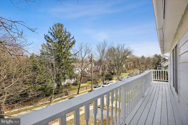 4714 HUNT AVE, Chevy Chase, MD 20815