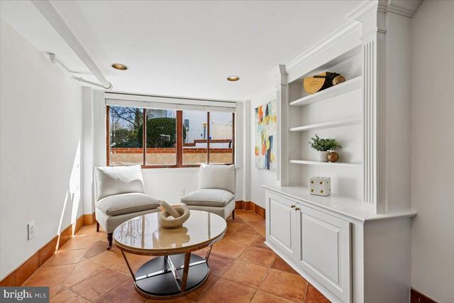 4714 HUNT AVE, Chevy Chase, MD 20815