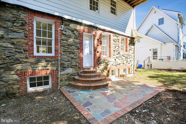 4714 HUNT AVE, Chevy Chase, MD 20815