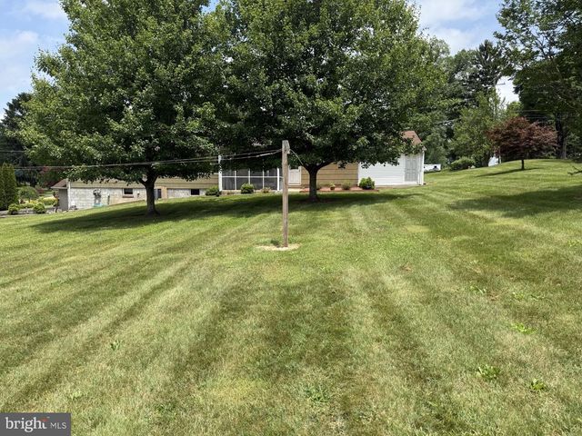 5613 SHARON DR, Glen Arm, MD 21057