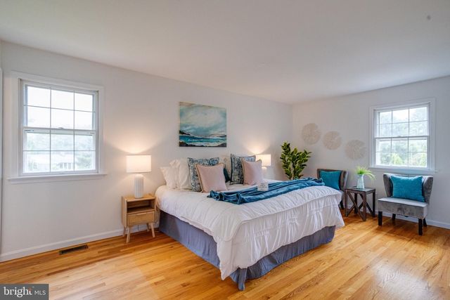 5613 SHARON DR, Glen Arm, MD 21057