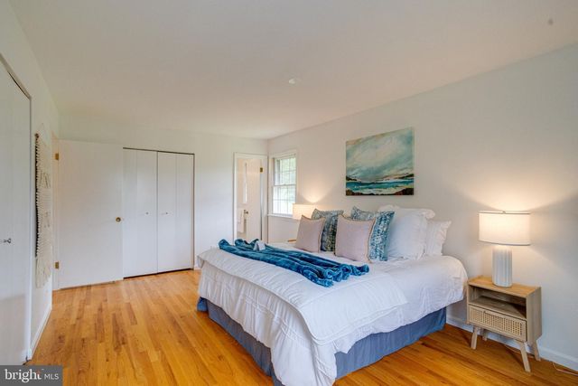 5613 SHARON DR, Glen Arm, MD 21057
