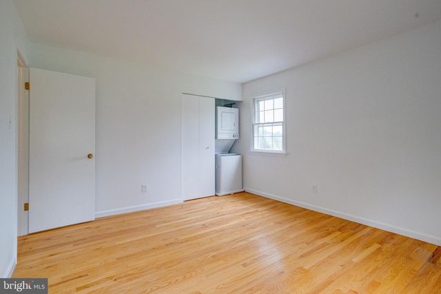 5613 SHARON DR, Glen Arm, MD 21057