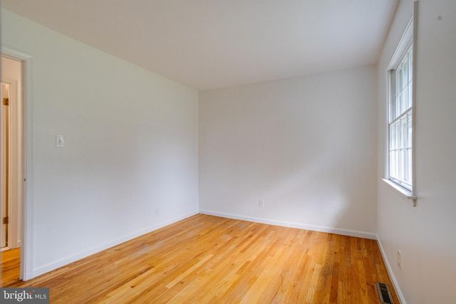 5613 SHARON DR, Glen Arm, MD 21057