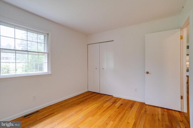 5613 SHARON DR, Glen Arm, MD 21057