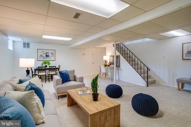 5613 SHARON DR, Glen Arm, MD 21057