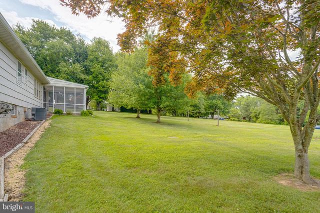 5613 SHARON DR, Glen Arm, MD 21057