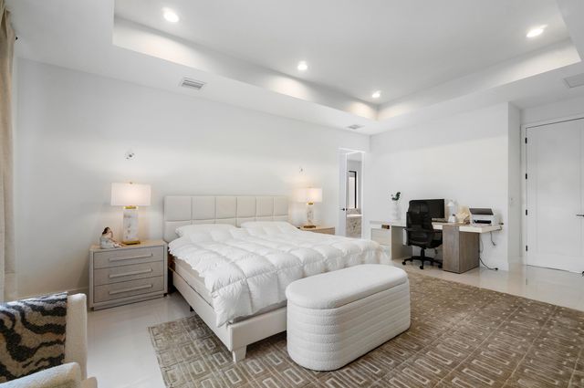 17533 Sparkling River Road, Boca Raton, FL 33496