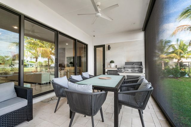 17533 Sparkling River Road, Boca Raton, FL 33496