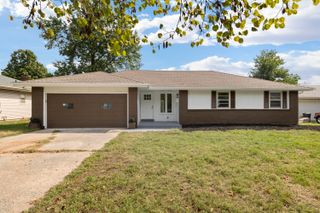 4542 South Graystone Court, Springfield, MO 65804