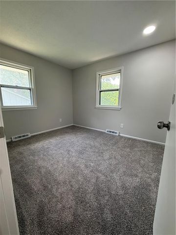 13202 Lowell Avenue, Grandview, MO 64030