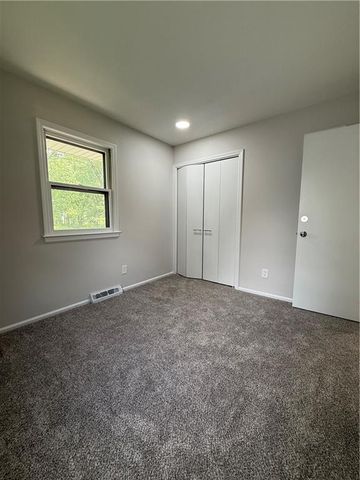 13202 Lowell Avenue, Grandview, MO 64030