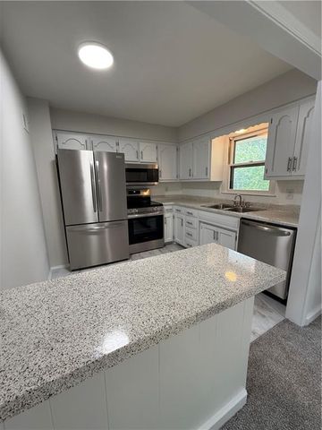 13202 Lowell Avenue, Grandview, MO 64030