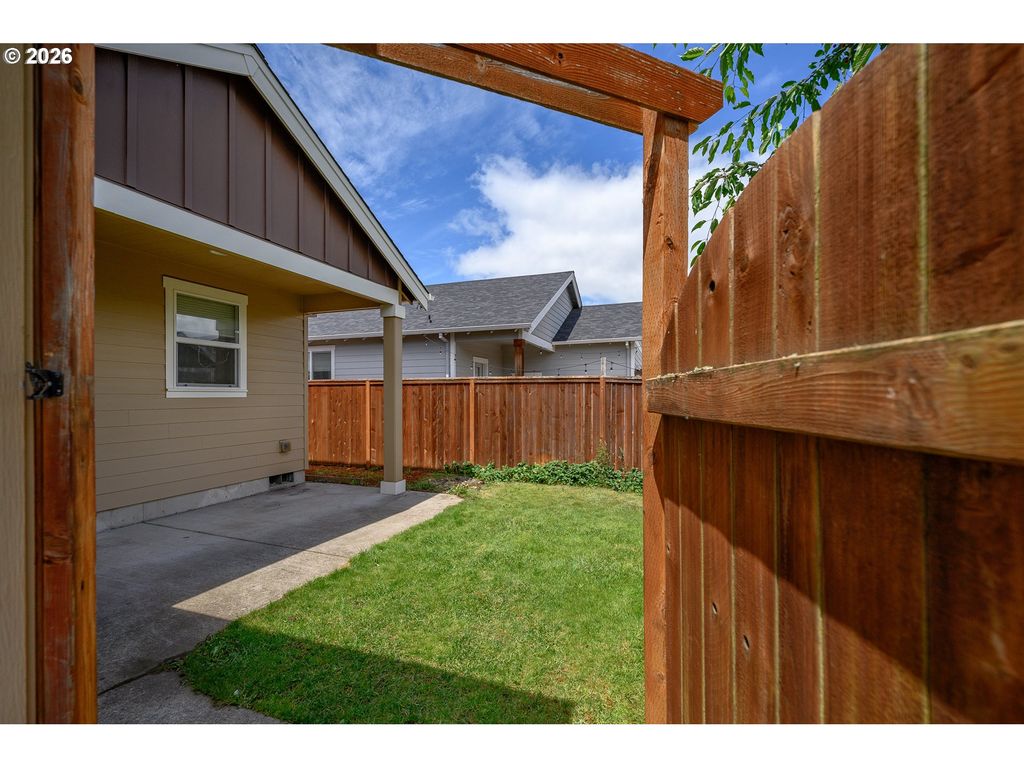Image 31 of property listing at 3622 Ne Hembree St, Mc Minnville, OR 97128