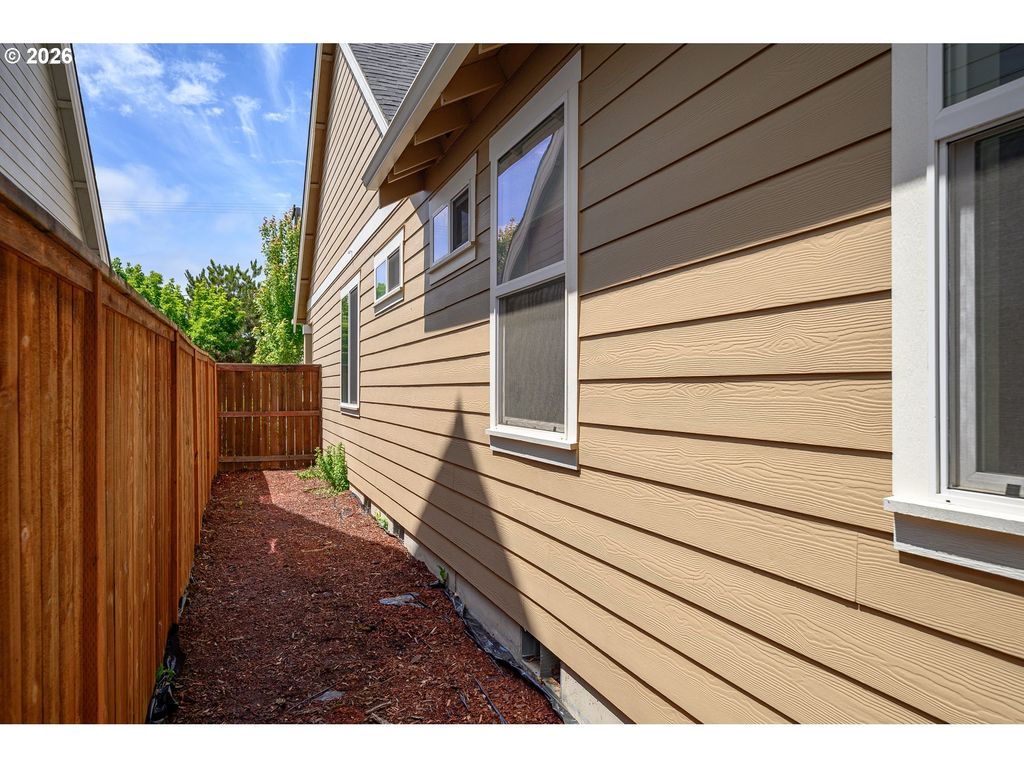 Image 36 of property listing at 3622 Ne Hembree St, Mc Minnville, OR 97128
