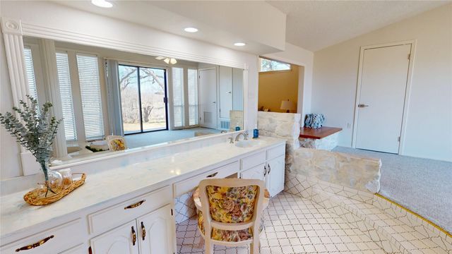 1124 W 6th, Brady, TX 76825