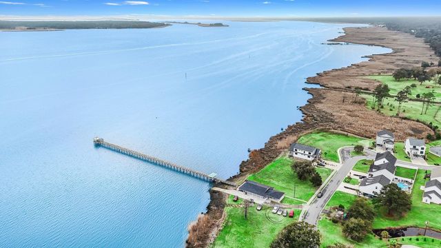 410 Grain Field Dr., Georgetown, SC 29440