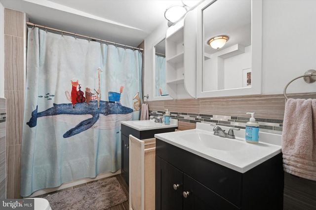 2152 E LETTERLY ST, Philadelphia, PA 19125