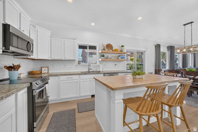 3817 E PINEHURST DR, Eagle Mountain, UT 84005