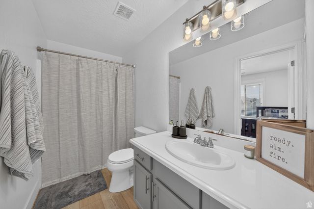 3817 E PINEHURST DR, Eagle Mountain, UT 84005