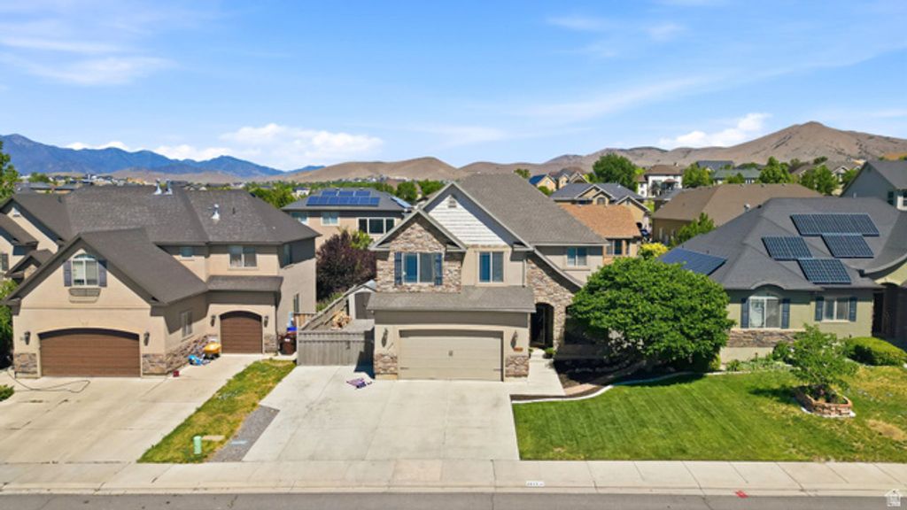 3817 E PINEHURST DR, Eagle Mountain, UT 84005