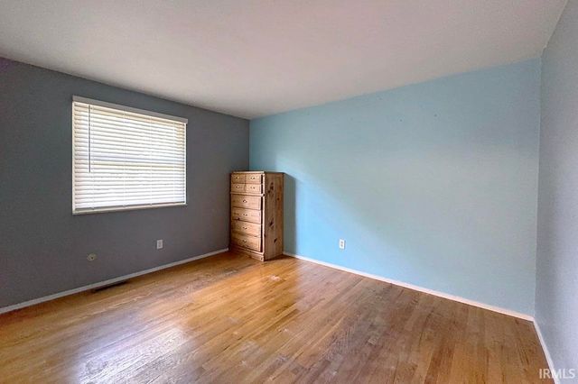 1315 Providence Court, Mishawaka, IN 46544