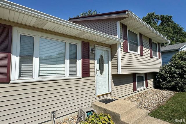 1315 Providence Court, Mishawaka, IN 46544
