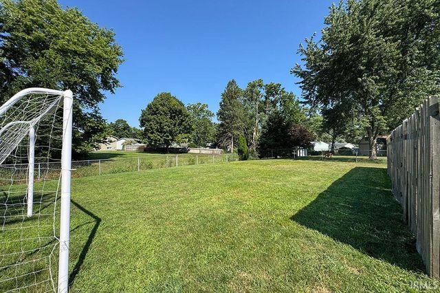 1315 Providence Court, Mishawaka, IN 46544