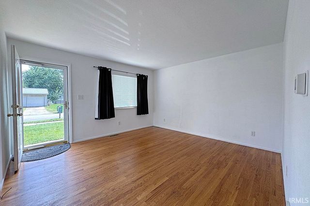 1315 Providence Court, Mishawaka, IN 46544