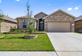 709 Castlebar Court, Fort Worth, TX 76052