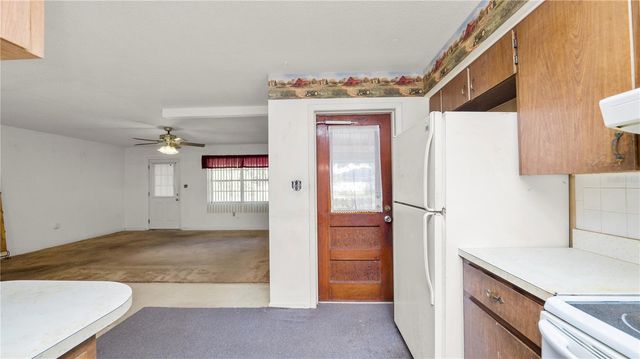 2005 W PIPKIN ROAD, Lakeland, FL 33811