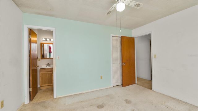 2005 W PIPKIN ROAD, Lakeland, FL 33811