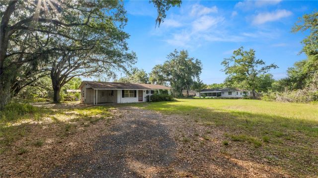 2005 W PIPKIN ROAD, Lakeland, FL 33811