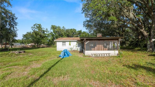 2005 W PIPKIN ROAD, Lakeland, FL 33811